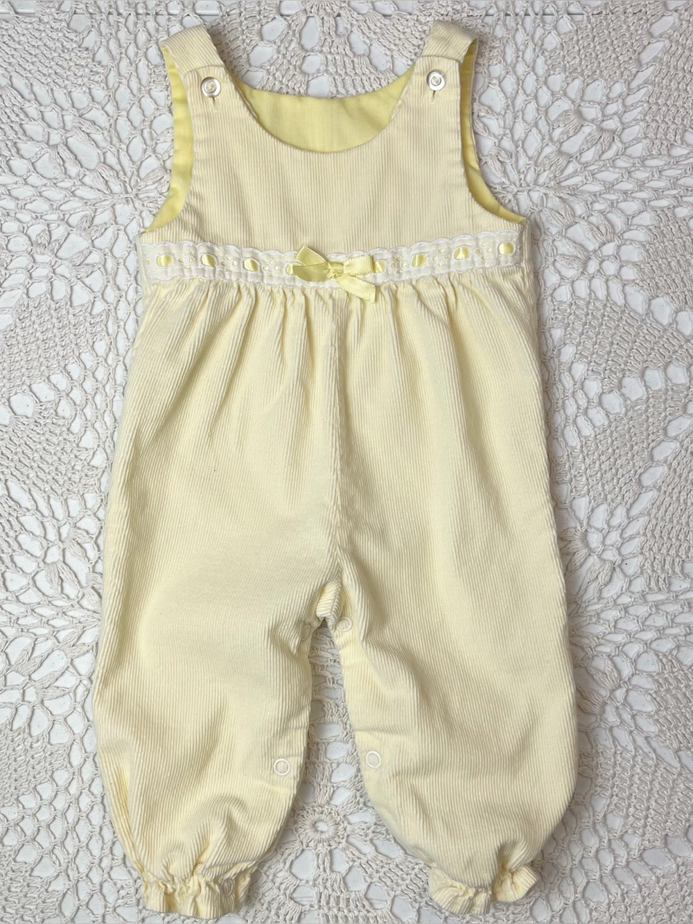 Vintage 1980s Baby Girl 9 Months Yellow Fine Corduroy Dainty Bubble Overalls